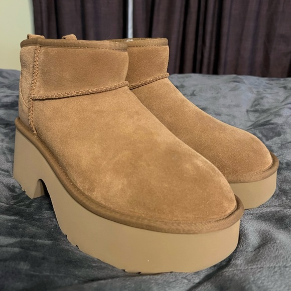 UGG Shoes - UGG Tan Suede Platform Shoes